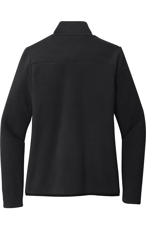 Comfortable cold-weather fleece jacket in USA