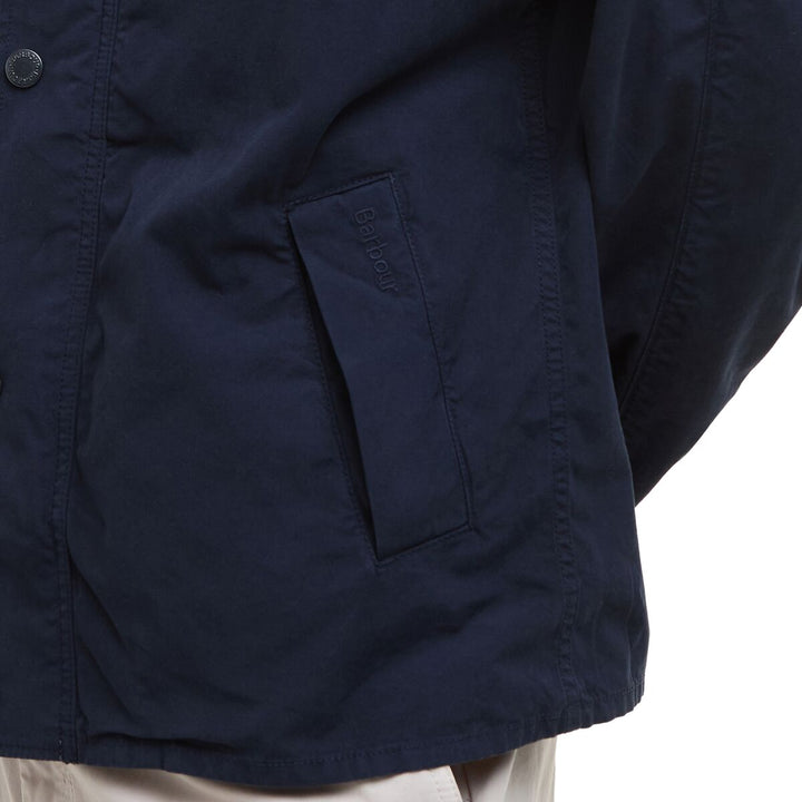 Durable casual jacket for men with practical design in USA
