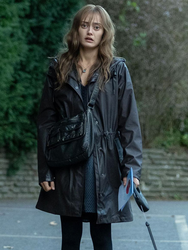 Rhiannon Lewis Sweetpea Season 1 Black Jacket
