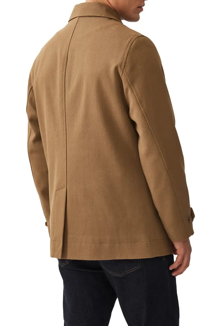 Casual cotton outerwear with a relaxed fit in USA