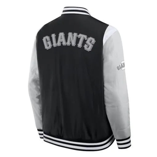 Unisex San Francisco Giants satin jacket with snap closure


