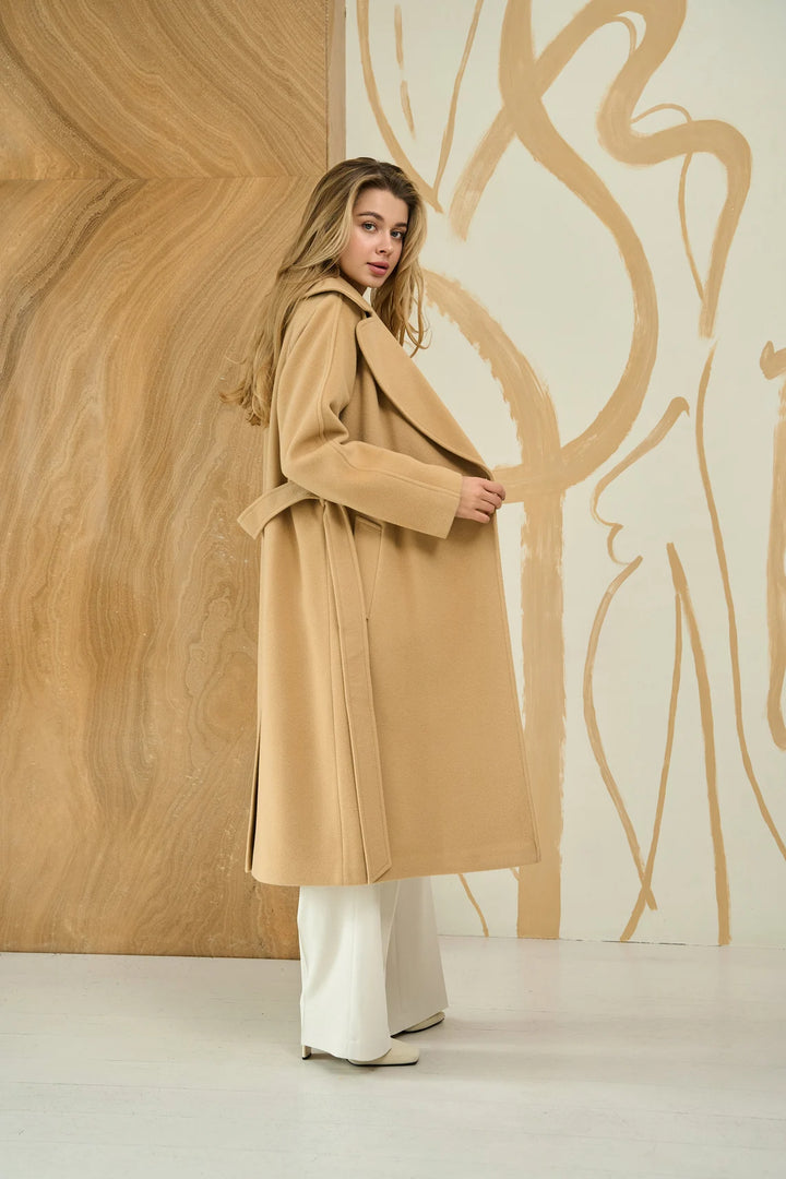 Women’s light camel cashmere coat for a chic winter look in United state market