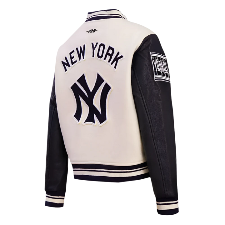 Comfortable Varsity Jacket for New York Yankees Supporters in American style