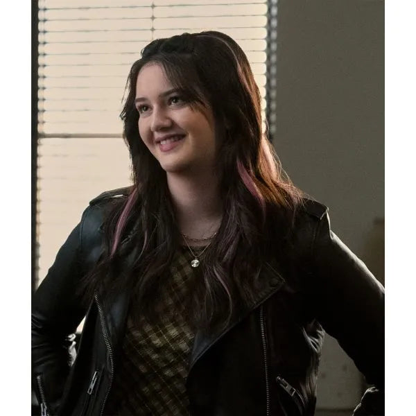 Krista Warner fashionable leather jacket in The Lincoln Lawyer S02 in France style