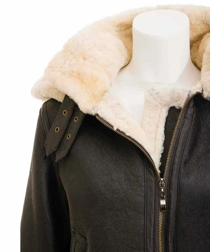 Fur shearling-lined belted collar