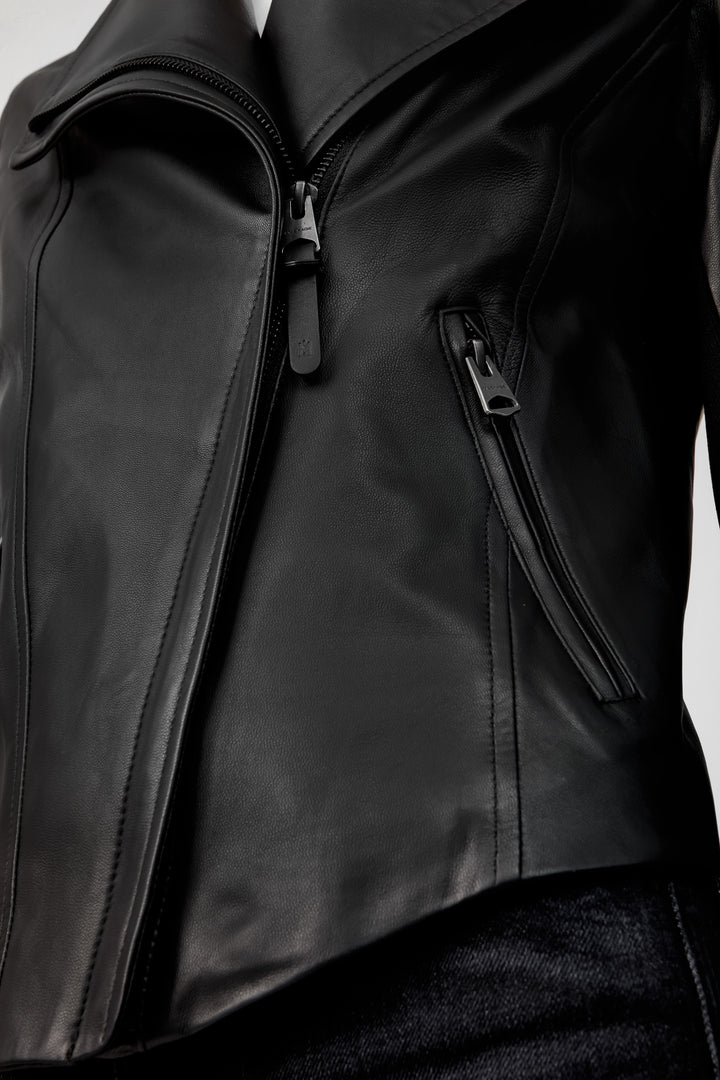 Sheep leather jacket for women in USA
