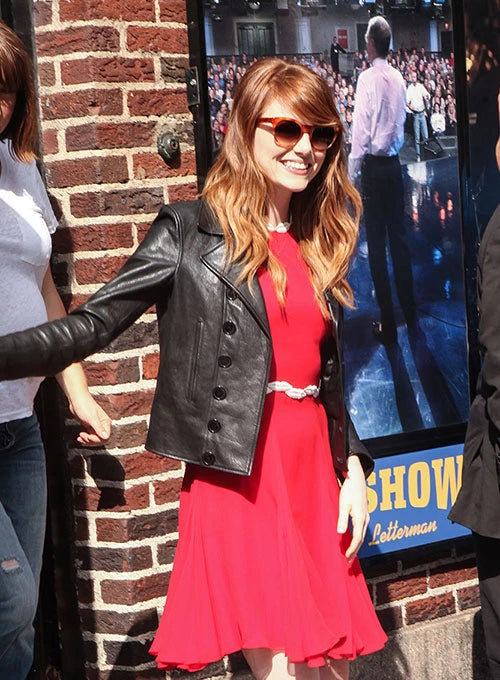 Emma Stone's edgy biker jacket, adding attitude to her look in American style